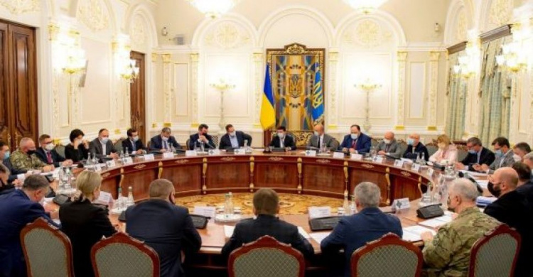 В СНБО рассказали, чего не хватает, чтобы освободить Донецк и Луганск