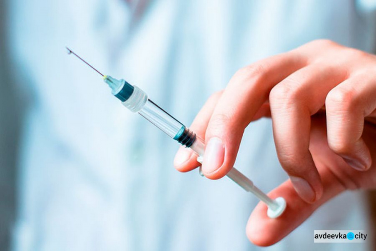 Минздрав будет расширять список профессий, для которых вакцинация обязательна