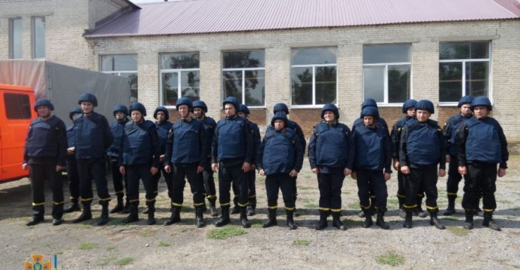 В Донецкую область прибыли спасатели ГСЧС для восстановительных работ в прифронтовых населенных пунктах