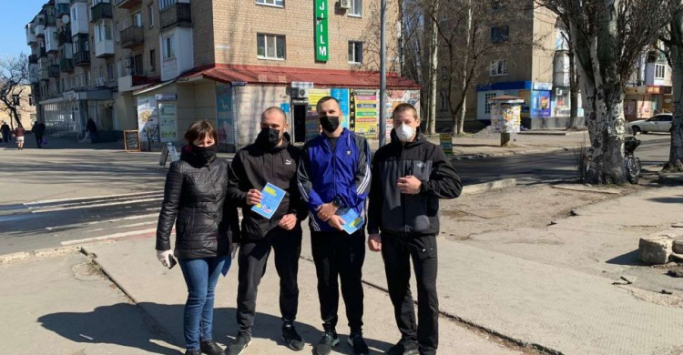Авдеевские коксохимики и полицейские объединились в борьбе против коронавируса (ФОТОФАКТ)