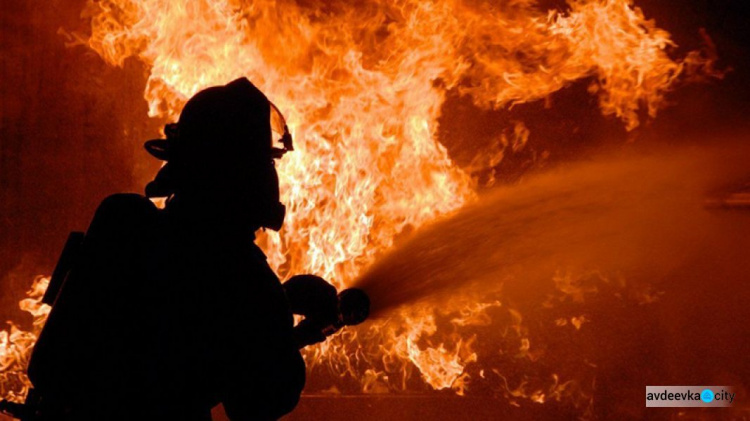 Рятувальники Покровського району нагадують про смертельну небезпеку пожеж