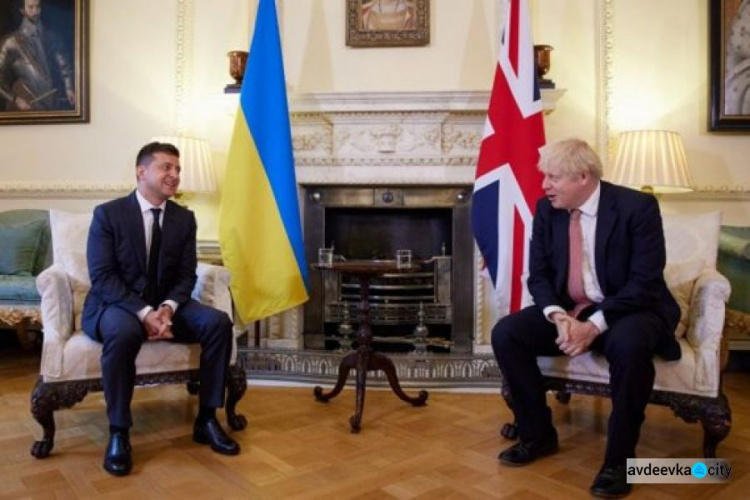 Британія виділить Україні ще 2,7 млрд доларів