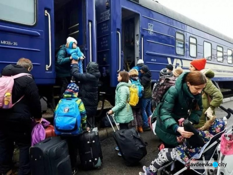Авдіївська ВЦА пропонує мешканцям евакуюватися: місця подачі евакуаційних автобусів