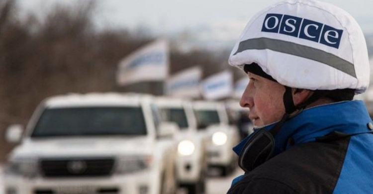 Взрывы, обстрелы и жертвы: в ОБСЕ обнародовали данные о конфликте на Донбассе