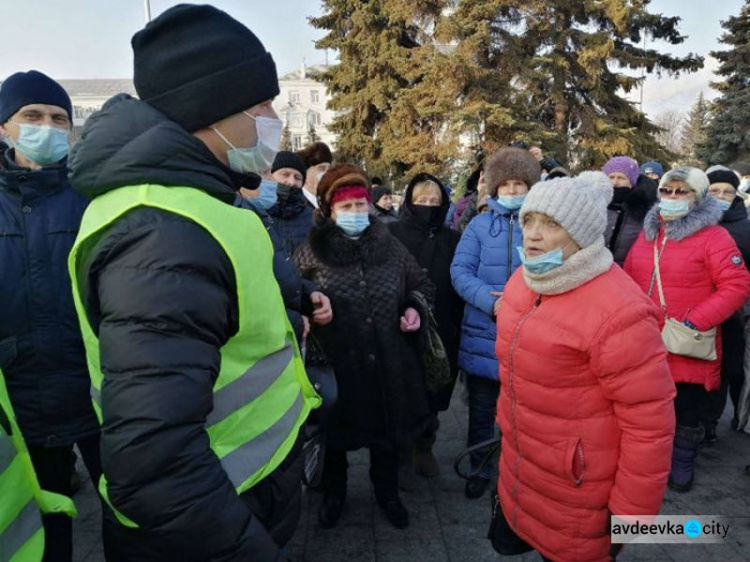 В Краматорске и Славянске прошли митинги против коммунальных тарифов