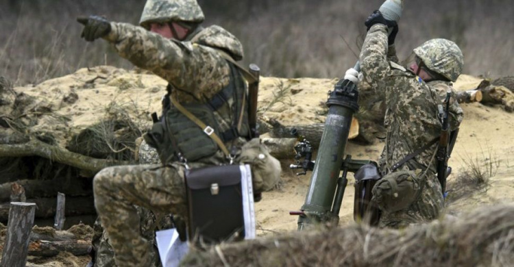 На Донбассе не утихают вражеские обстрелы: боевики применили запрещенное вооружение