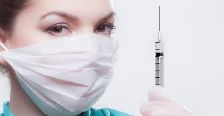 Медсестрам планируют разрешить делать прививки пациентам без привлечения врача